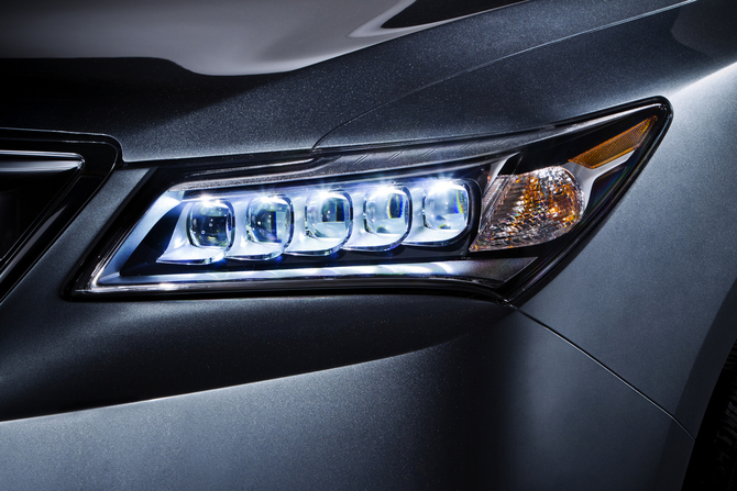 The LED array are also on the RL and NSX The LED array are also on the RL and NSX