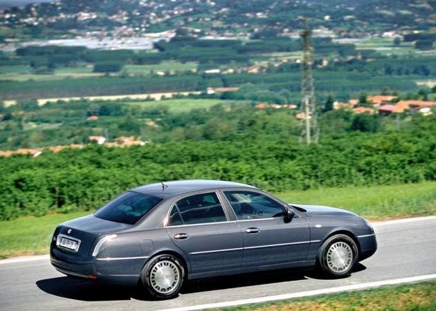 Lancia Thesis 2.4 20v JTD Lancia Thesis 2.4 20v JTD