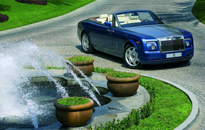 Rolls-Royce Phantom Drophead Coupe Rolls-Royce Phantom Drophead Coupe