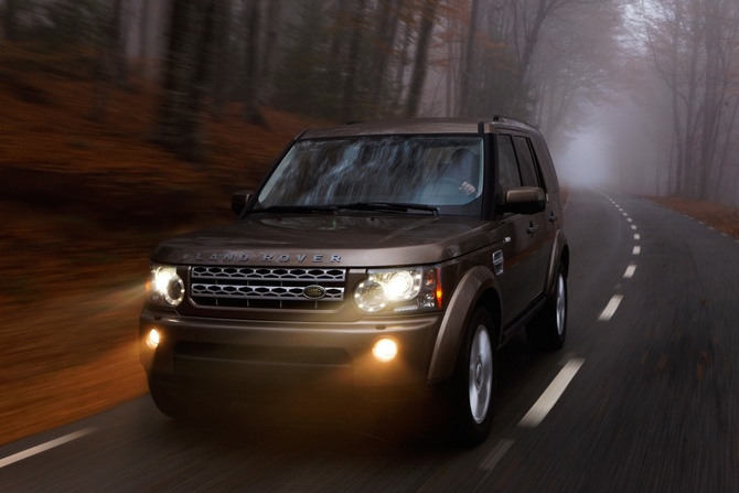 Land Rover Discovery 4 TDV6 2.7 SE Land Rover Discovery 4 TDV6 2.7 SE