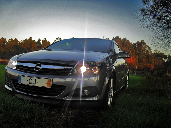 Opel Astra GTC 1.3 CDTI Opel Astra GTC 1.3 CDTI