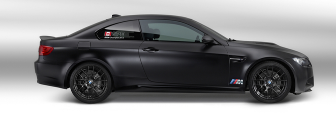 They ride on gloss black 20in wheels They ride on gloss black 20in wheels