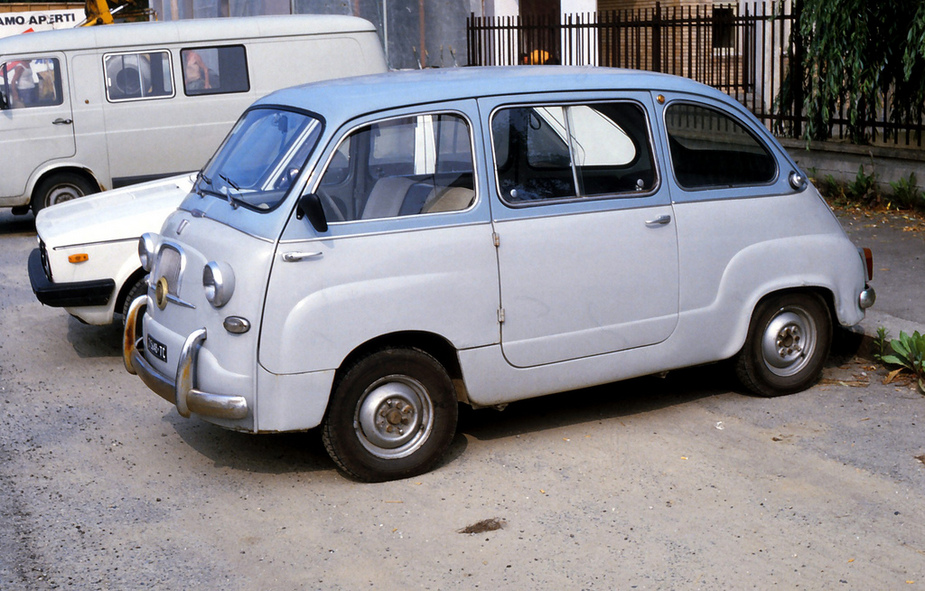 Fiat 600 D Multipla basic info spec rating