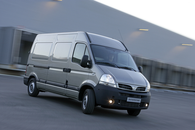 Nissan Interstar Fase III L1H1 2,8T 2.5 dCi 100 Basic Nissan Interstar Fase III L1H1 2,8T 2.5 dCi 100 Basic