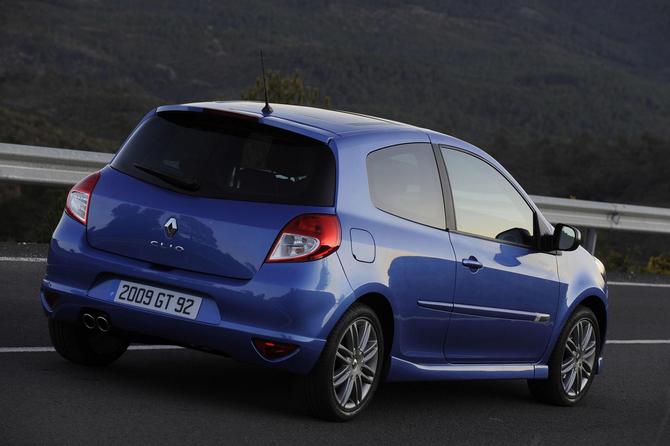 Renault Clio III 1.5 dCi 105cv ECO2 GTs (09) photo