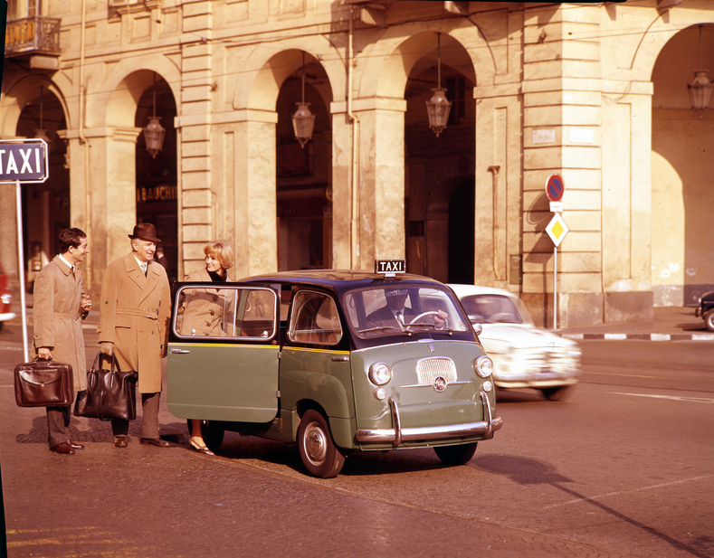 photo courtesy of Fiat Fiat 600 D Multipla Taxi basic info spec rating