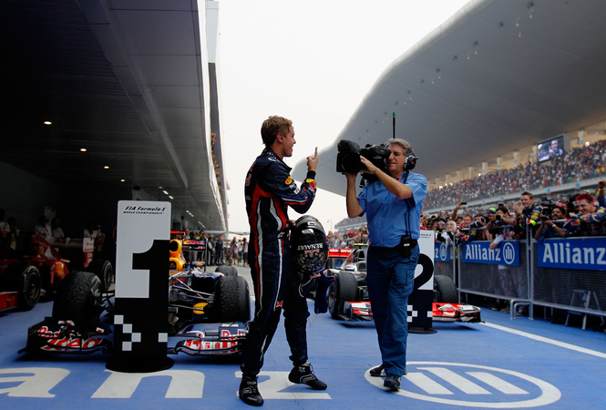 Vettel wins for the 11th time this season Vettel wins for the 11th time this season