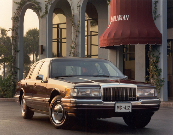Lincoln Town Car Lincoln Town Car