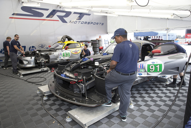 They will be the first factory-supported Vipers to race at Le Mans since 2000 They will be the first factory-supported Vipers to race at Le Mans since 2000