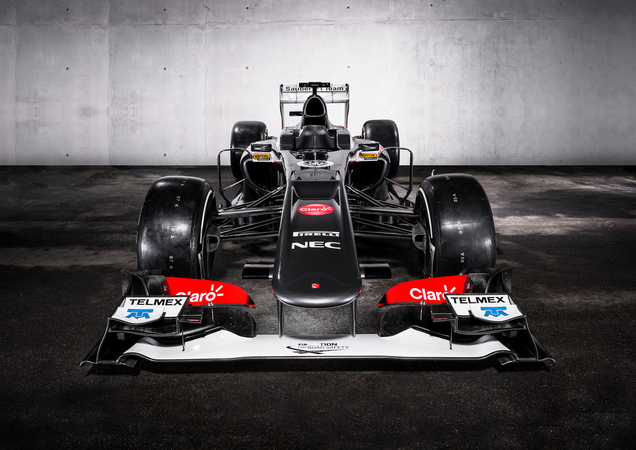 It also has a sharper front nose instead of the stepped nose It also has a sharper front nose instead of the stepped nose