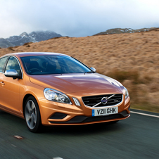 Volvo S60 2.4 D5 R-Design Premium Start/Stop Volvo S60 2.4 D5 R-Design Premium Start/Stop