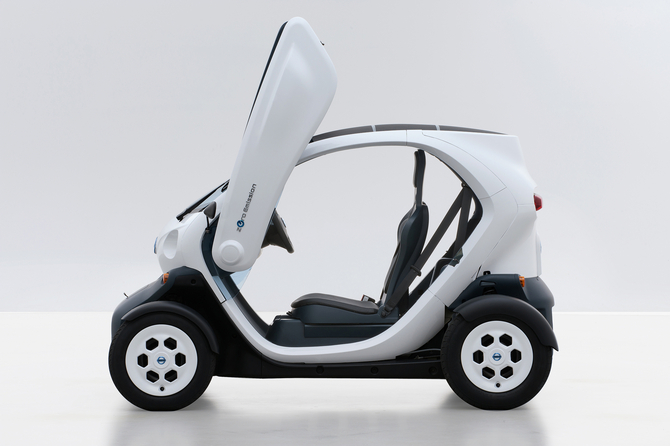 Nissan New Mobility Concept Nissan New Mobility Concept