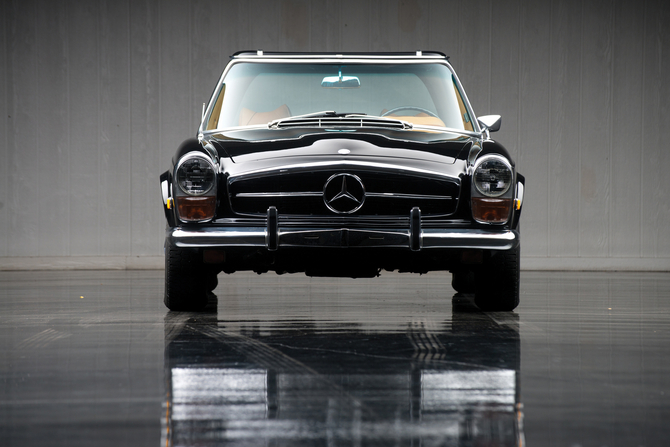 Mercedes-Benz 280 SL Mercedes-Benz 280 SL