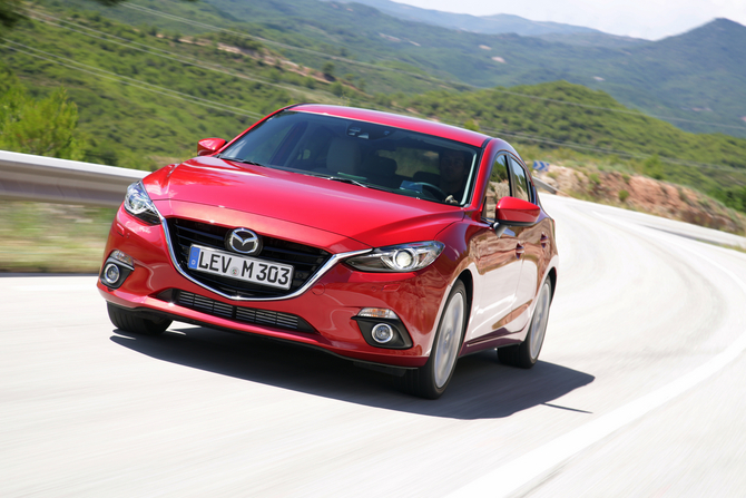 Mazda 3 Skyactiv-D Mazda 3 Skyactiv-D