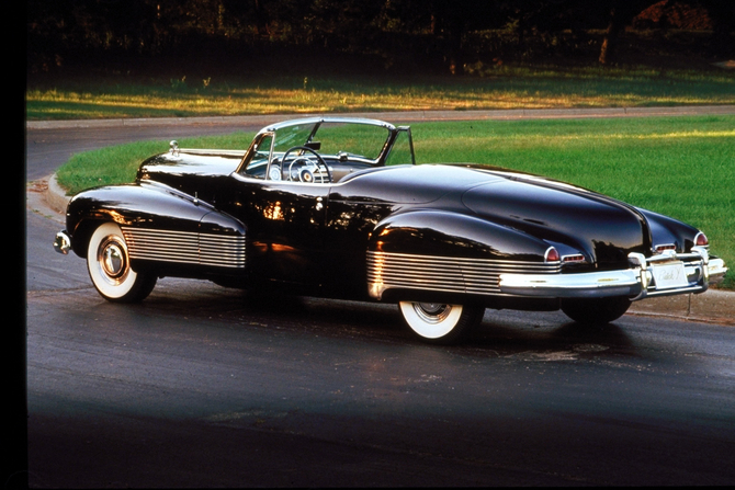... and a power-operated convertible top that was fully concealed by a steel boot when retracted. ... and a power-operated convertible top that was fully concealed by a steel boot when retracted.