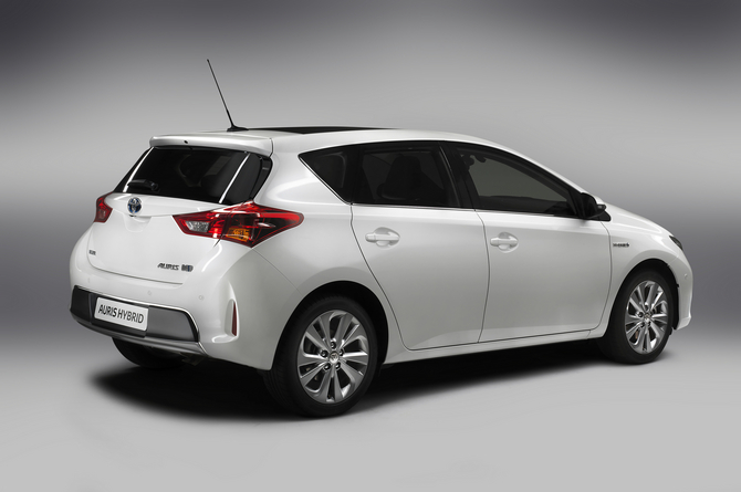 Toyota Auris Hybrid Toyota Auris Hybrid