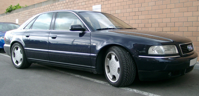 Audi A8 2.5 TDi Audi A8 2.5 TDi