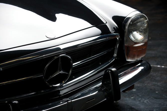 Mercedes-Benz 280 SL Mercedes-Benz 280 SL