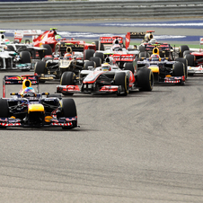 Vettel durante a corrida de domingo Vettel durante a corrida de domingo