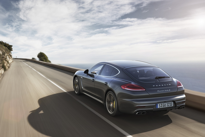 Porsche Panamera Turbo S PDK Porsche Panamera Turbo S PDK