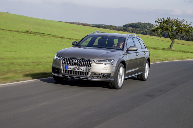 Audi A6 allroad quattro 3.0 TDI S tronic Audi A6 allroad quattro 3.0 TDI S tronic