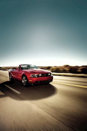 Ford Mustang V6 Premium Convertible Ford Mustang V6 Premium Convertible