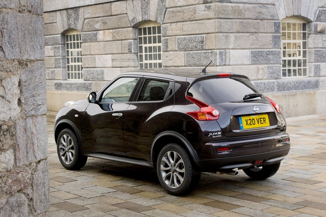 Nissan Juke 1.6 Turbo 4x2 Shiro Nissan Juke 1.6 Turbo 4x2 Shiro