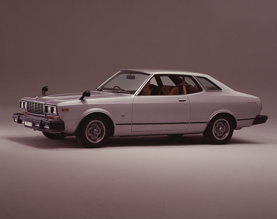 Nissan Bluebird Hardtop 2000G6-EF Nissan Bluebird Hardtop 2000G6-EF
