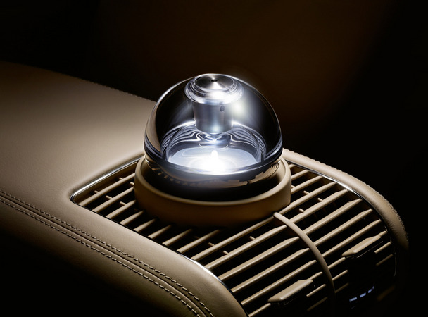 Rebirth on an automotive legend: The new Maybach Zeppelin Rebirth on an automotive legend: The new Maybach Zeppelin