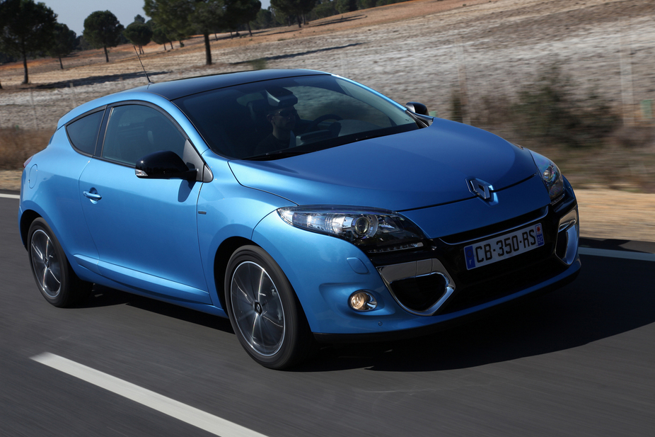 Renault M 233 Gane Coup 233 1 5 Dci Ss Fap Eco2 Bose Edition 1