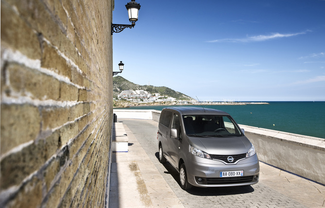 Nissan NV200 Evalia 1.5 dci 90F Premium Nissan NV200 Evalia 1.5 dci 90F Premium