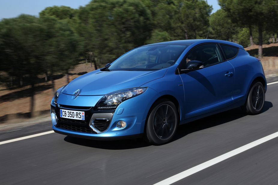Renault Megane Coupe 1 5 Dci Ss Fap Eco2 Bose Edition Automatic 1 Photo Autoviva Com