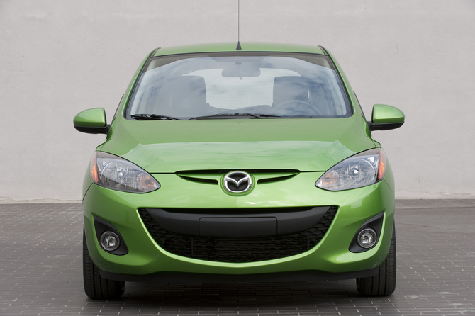 Mazda 2 Sport Mazda 2 Sport