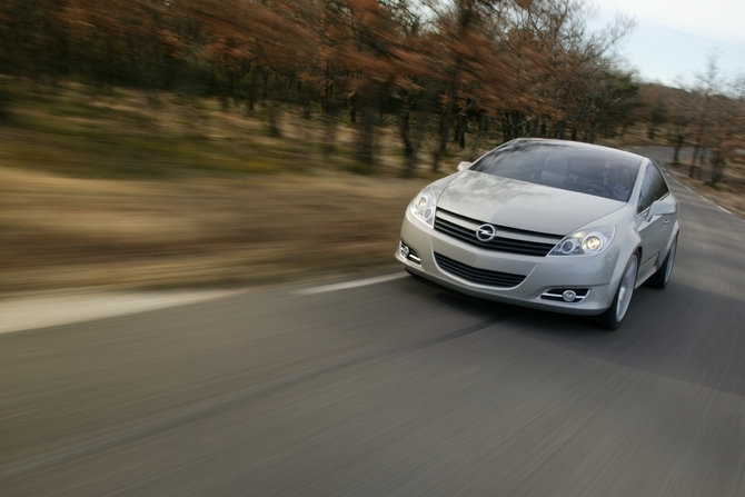 Opel GTC Genève Opel GTC Genève