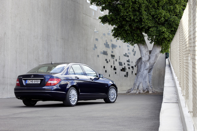 Mercedes-Benz C 200 CDI BlueEfficiency Elegance Mercedes-Benz C 200 CDI BlueEfficiency Elegance