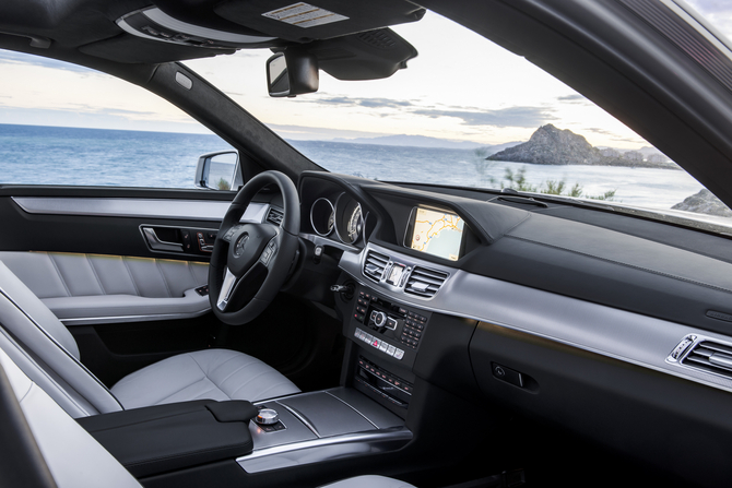 Mercedes-Benz E-Class Gen.5 Mercedes-Benz E-Class Gen.5
