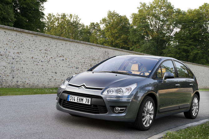 Citroën C4 1.6 eHDI 110 Seduction CMP6 Citroën C4 1.6 eHDI 110 Seduction CMP6