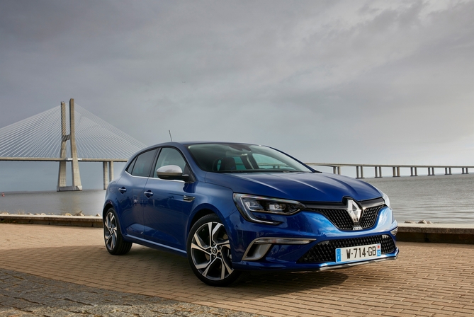 Renault Mégane Energy 1.2 TCe S&S GT Line Renault Mégane Energy 1.2 TCe S&S GT Line
