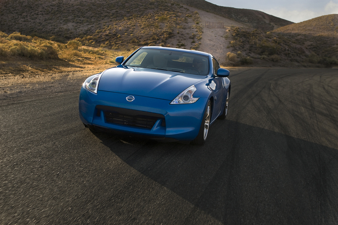 Nissan 370Z 3.7 331cv Pack A/T NAV JA19' AS Nissan 370Z 3.7 331cv Pack A/T NAV JA19' AS