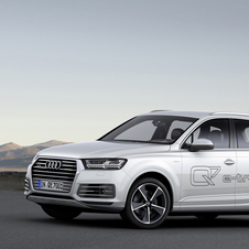 SUV plug-in híbrido oferece uma autonomia de 1410km, com um consumo médio de 1.7l/100km