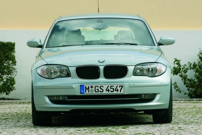 BMW 120i Automatic BMW 120i Automatic