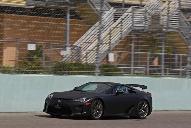 Lexus Considering Second Generation LFA for $800,000 or More Lexus Considering Second Generation LFA for $800,000 or More