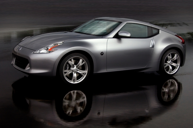 Nissan 370Z 3.7 331cv Base AS Nissan 370Z 3.7 331cv Base AS