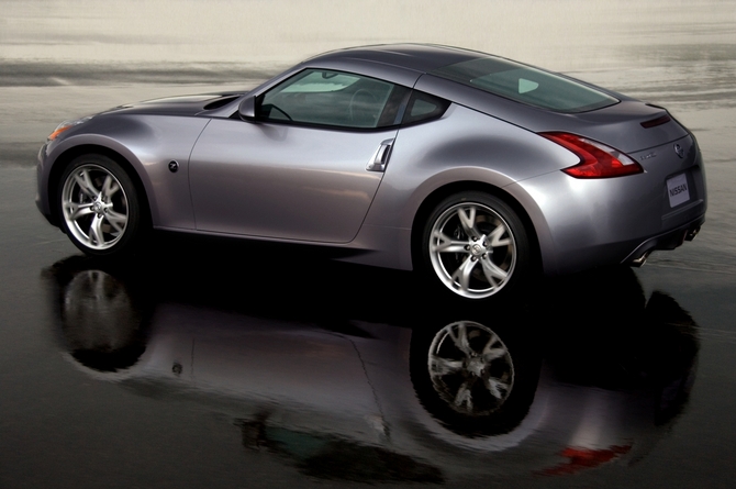 Nissan 370Z 3.7 331cv Base AS Nissan 370Z 3.7 331cv Base AS