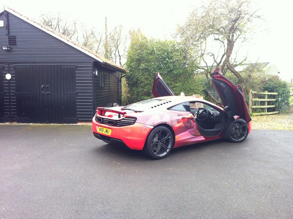 Morning car spotting: doesn't that McLaren look good... Morning car spotting: doesn't that McLaren look good...