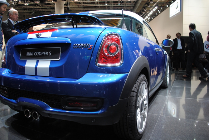 MINI (BMW) Cooper S Coupé AT MINI (BMW) Cooper S Coupé AT
