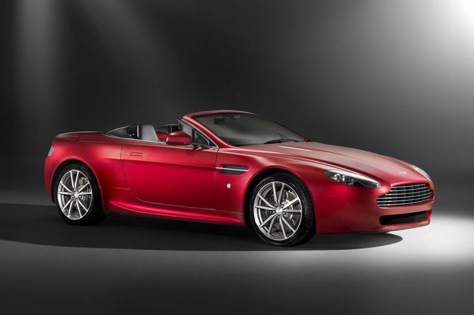 Aston Martin V8 Vantage Sportshift Aston Martin V8 Vantage Sportshift