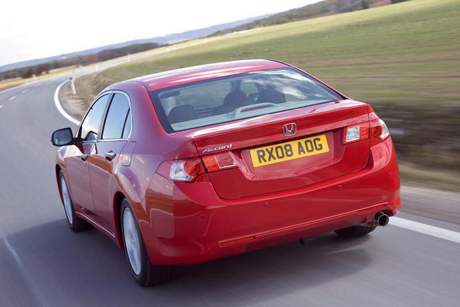 Honda Accord 2.2 i-DTEC Honda Accord 2.2 i-DTEC