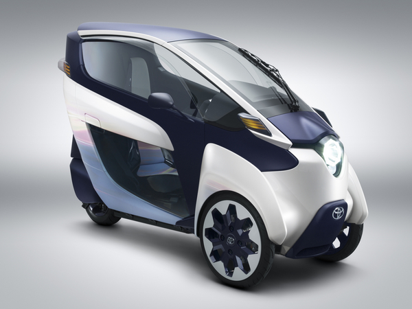 A Toyota vai fornecer alguns i-Road ao projeto para além de COMS A Toyota vai fornecer alguns i-Road ao projeto para além de COMS