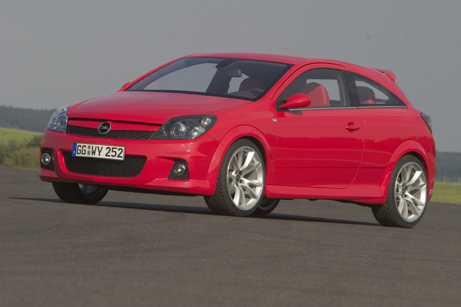 Opel Astra High Performance Concept Opel Astra High Performance Concept